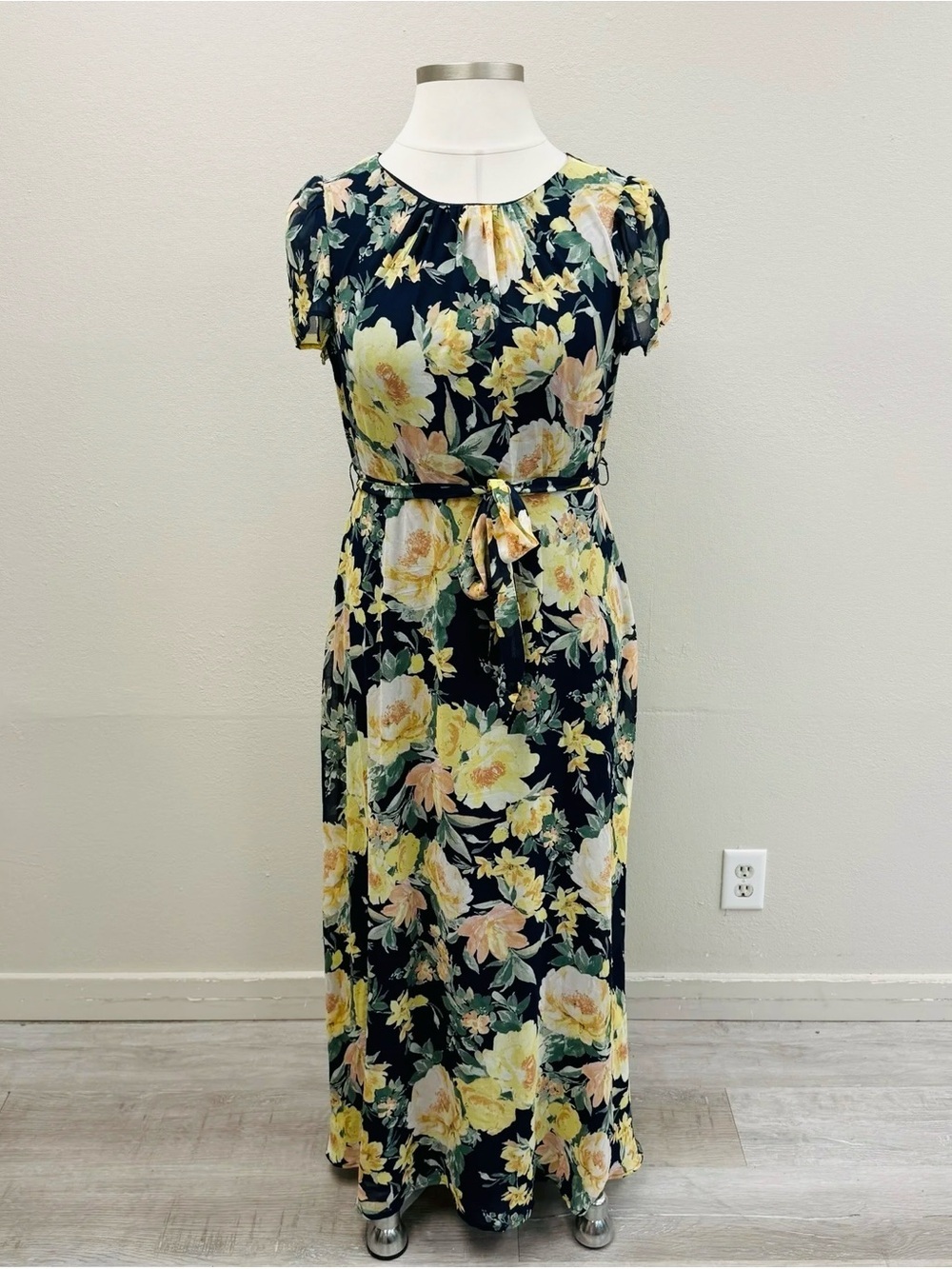 Chetta B Navy Blue Floral Short Sleeve Maxi Dress - Size 12